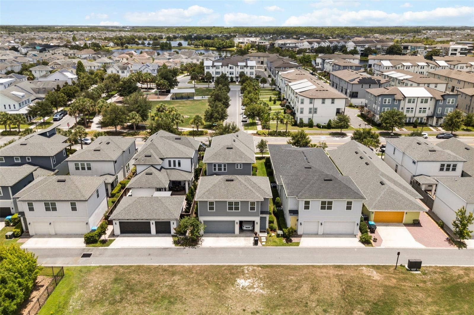 7805 NEMOURS PARKWAY, Orlando, FL 32827 7805 NEMOURS PARKWAY, Orlando, FL 32827