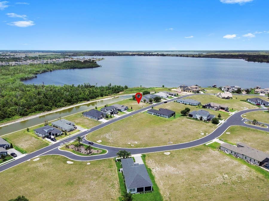 Property photo for 497 ADAMS VIEW LANE, Auburndale, FL