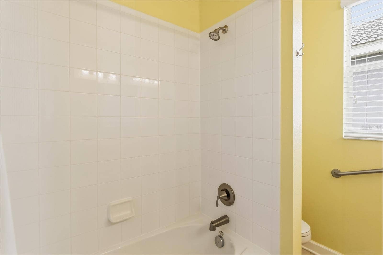 1361 OLYMPIC CLUB BOULEVARD, Champions Gate, FL 33896 Bathroom 2 bathtub/shower combo