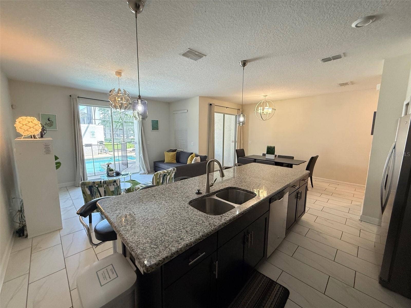 9055 DOGLEG DRIVE, Davenport, FL 33896 9055 DOGLEG DRIVE, Davenport, FL 33896