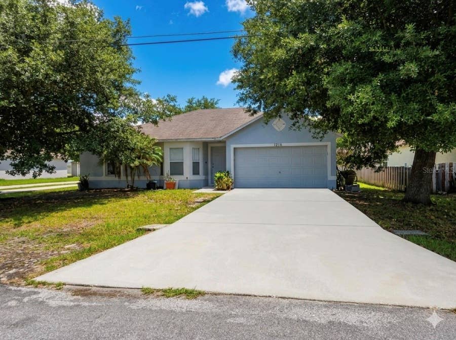 Property photo for 1316 BURNLEY COURT, Kissimmee, FL