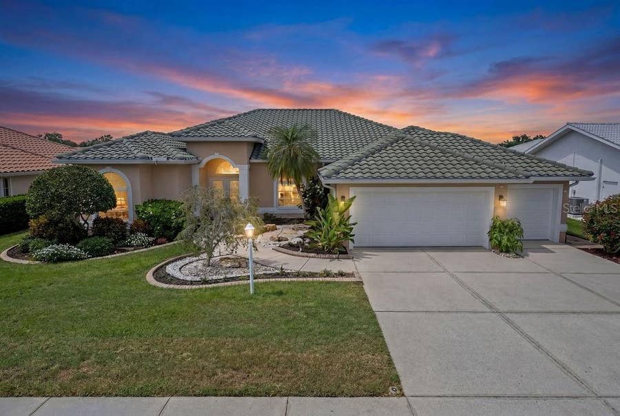 Property photo for 1543 WATERFORD DRIVE, Venice, FL