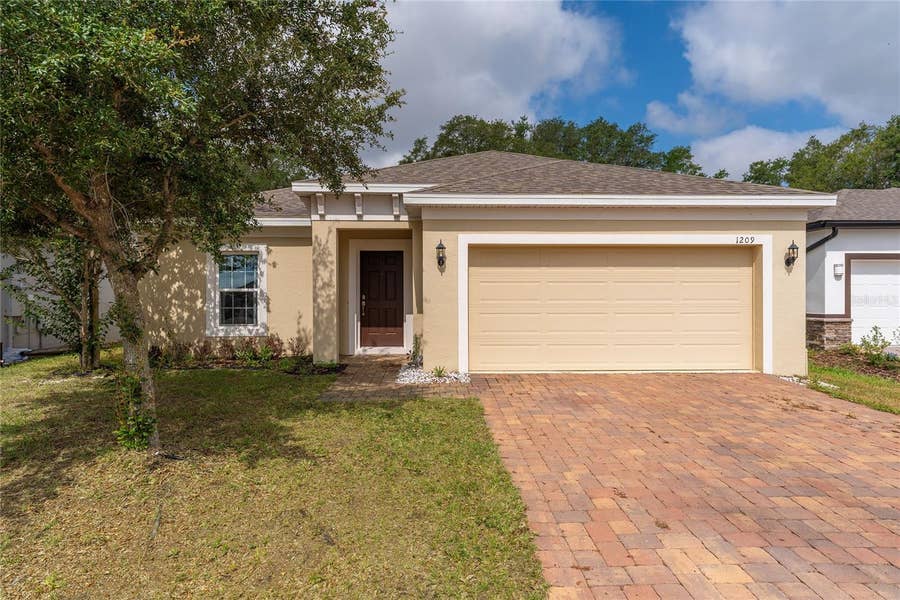 Property photo for 1209 STRATTON AVENUE, Groveland, FL