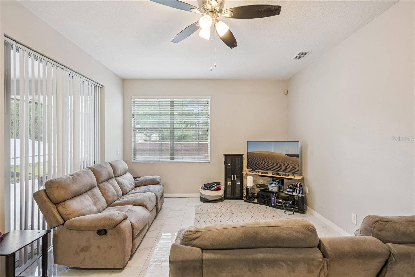 13805 EAGLES GLEN COURT, Orlando, FL 32837 13805 EAGLES GLEN COURT, Orlando, FL 32837