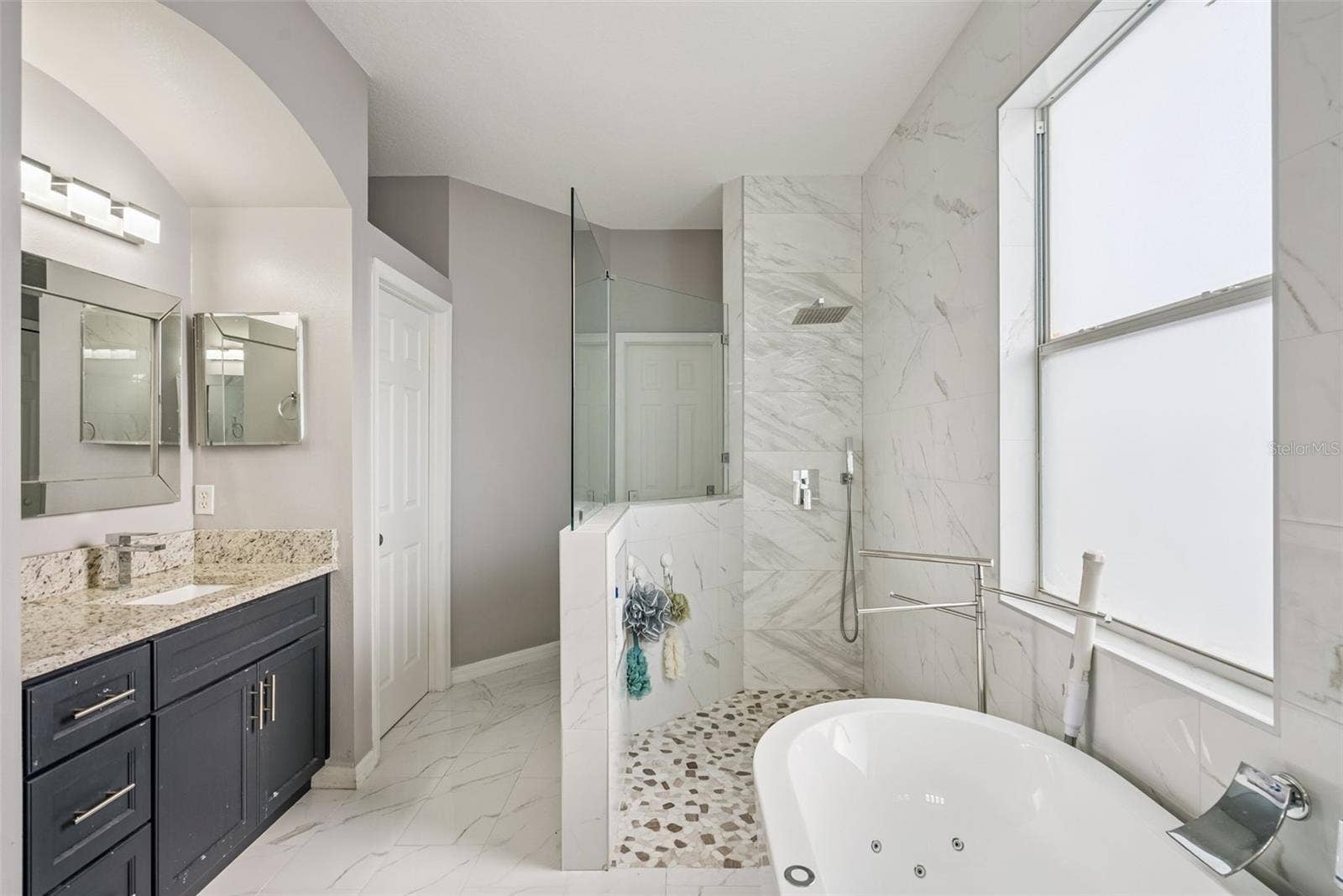 13805 EAGLES GLEN COURT, Orlando, FL 32837 13805 EAGLES GLEN COURT, Orlando, FL 32837