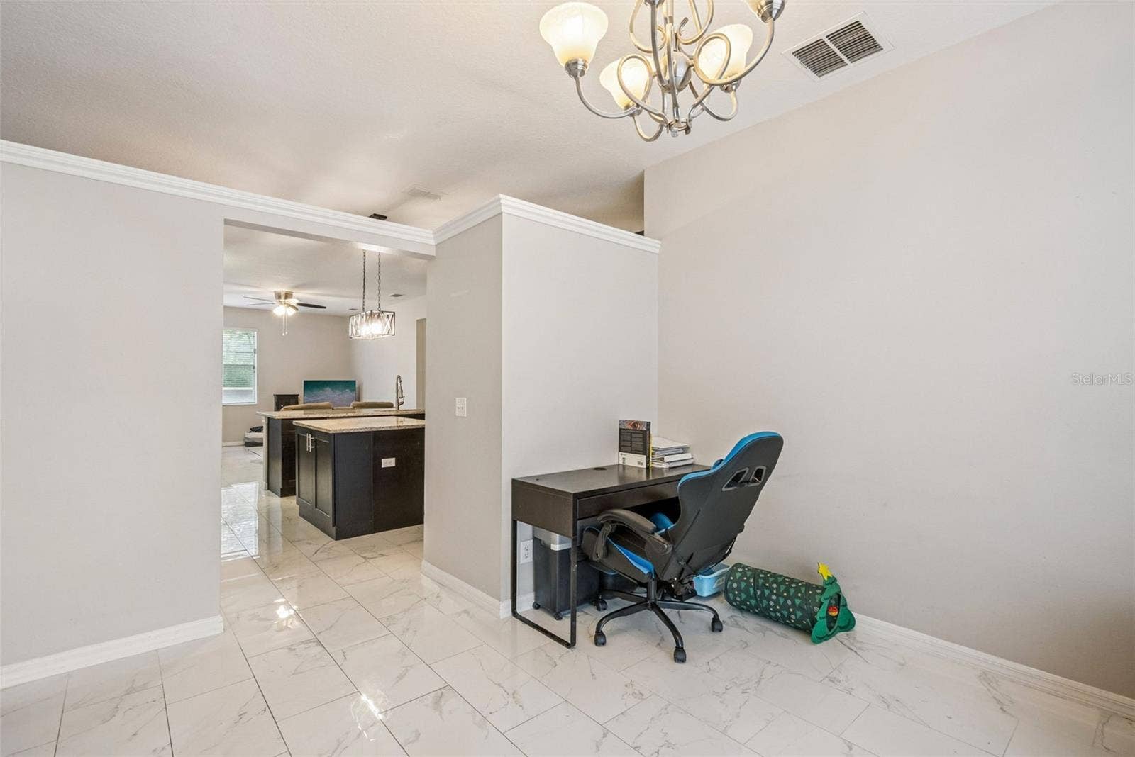 13805 EAGLES GLEN COURT, Orlando, FL 32837 13805 EAGLES GLEN COURT, Orlando, FL 32837
