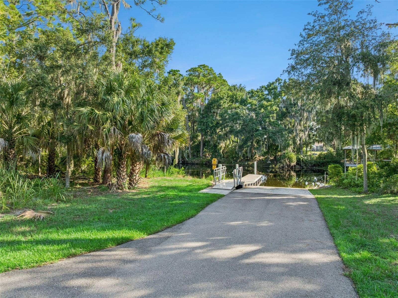 3654 HIDDEN RIVER LANE, Tavares, FL 32778 3654 HIDDEN RIVER LANE, Tavares, FL 32778