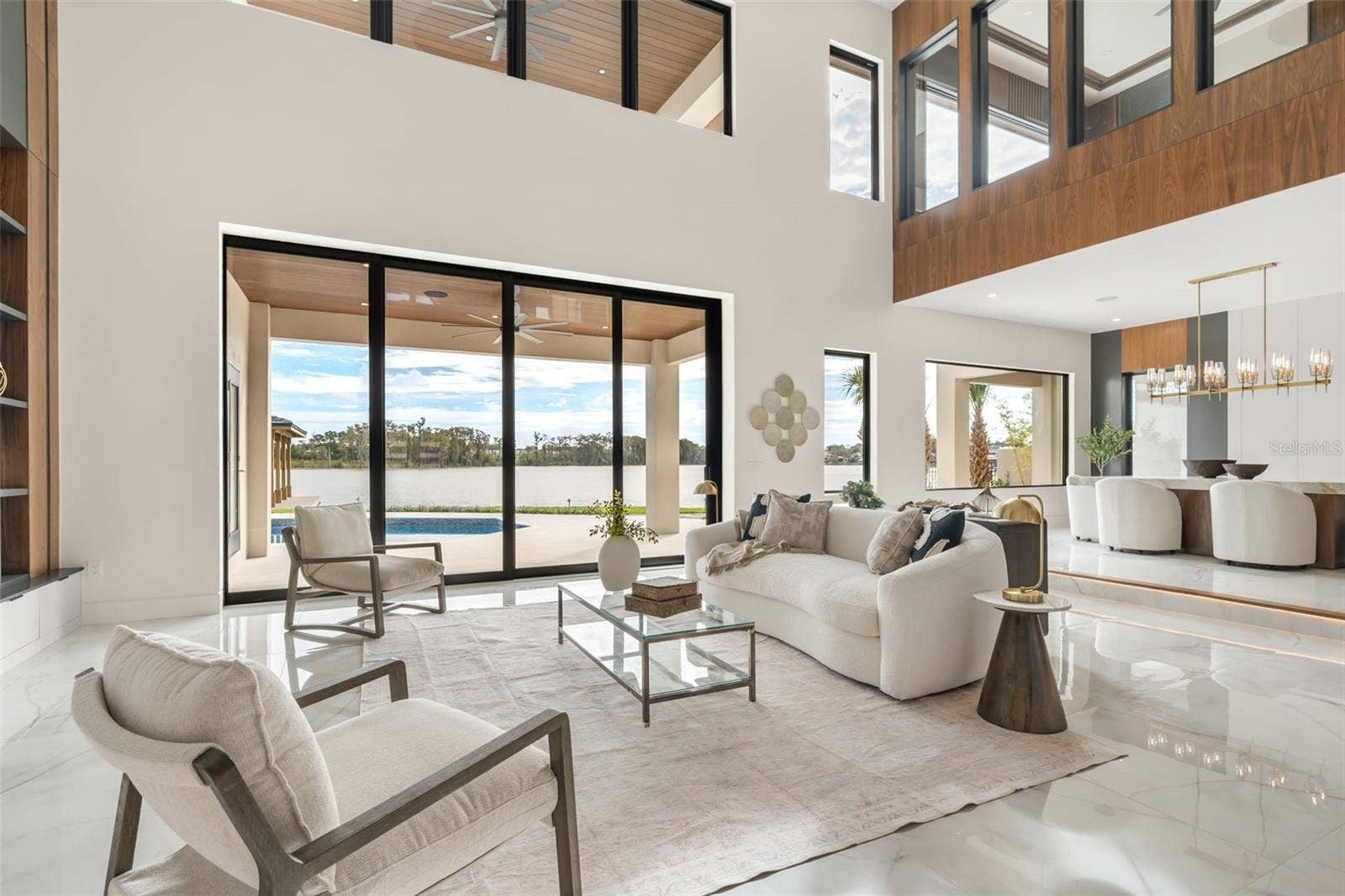 9117 BAY POINT DRIVE, Orlando, FL 32819 High ceilings providing plenty of natural light