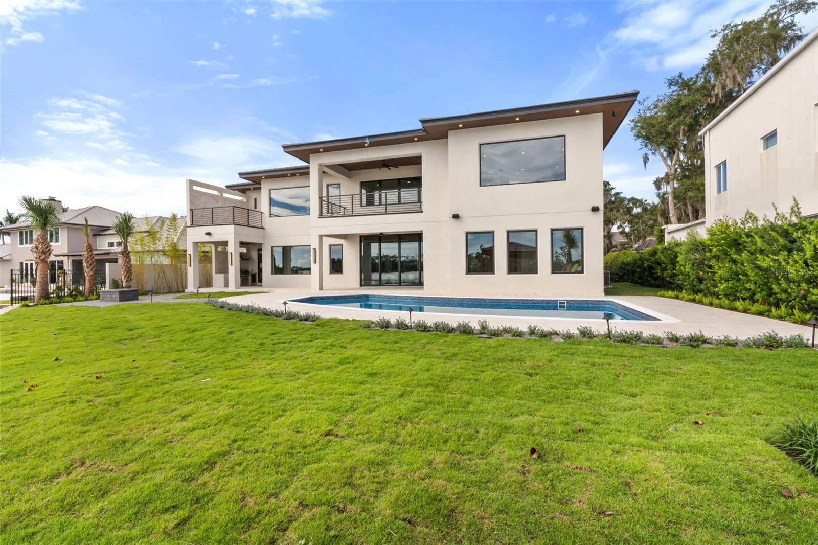 9117 BAY POINT DRIVE, Orlando, FL 32819 Private pool and lake views
