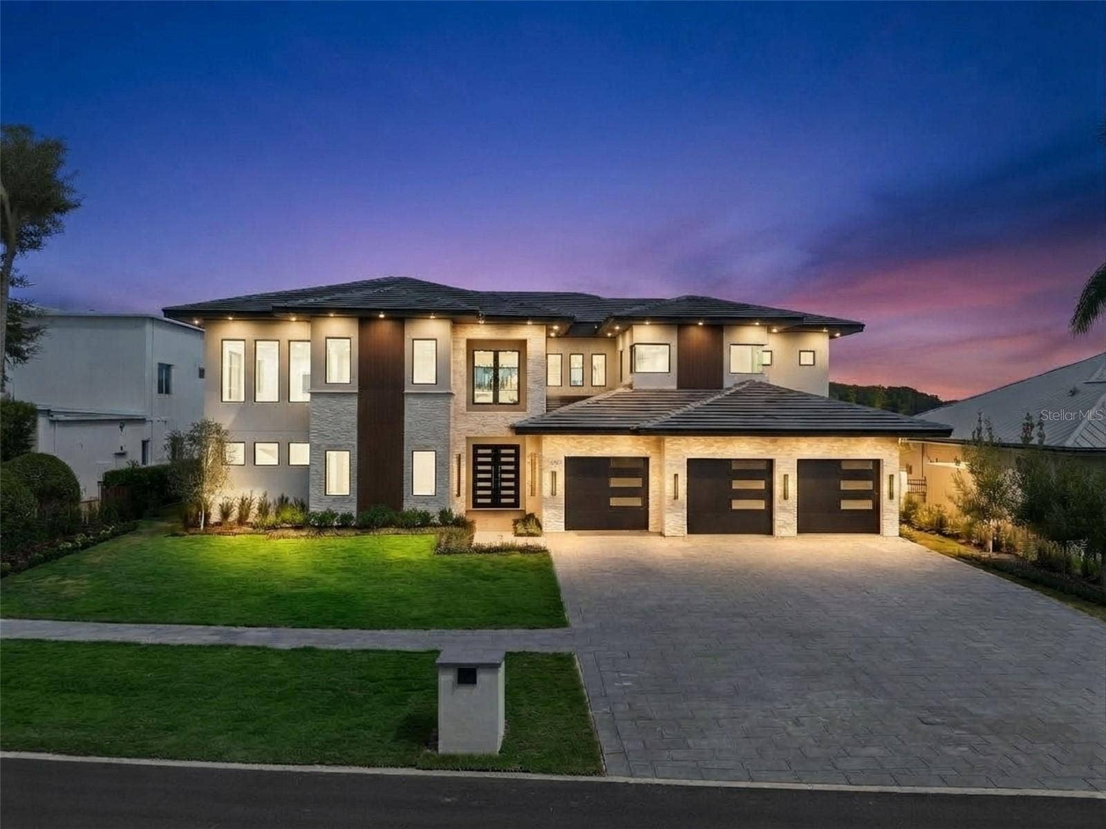 9117 BAY POINT DRIVE, Orlando, FL 32819 9117 BAY POINT DRIVE, Orlando, FL 32819