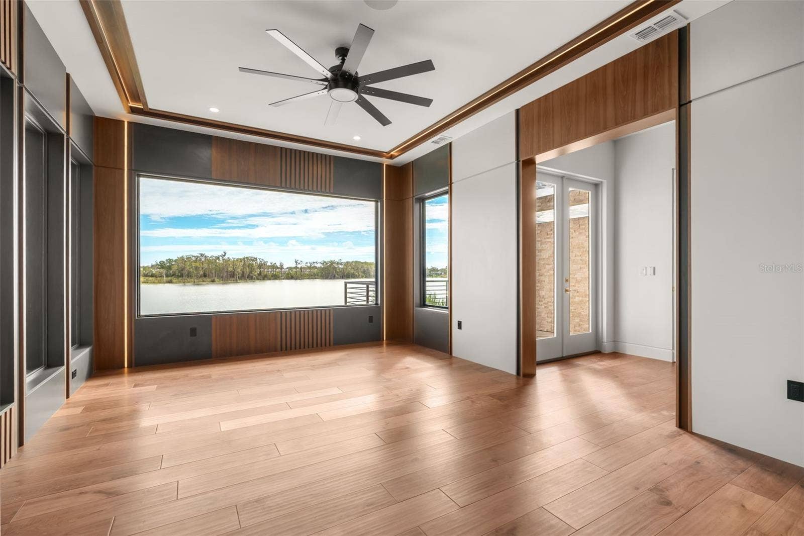 9117 BAY POINT DRIVE, Orlando, FL 32819 Lake Views
