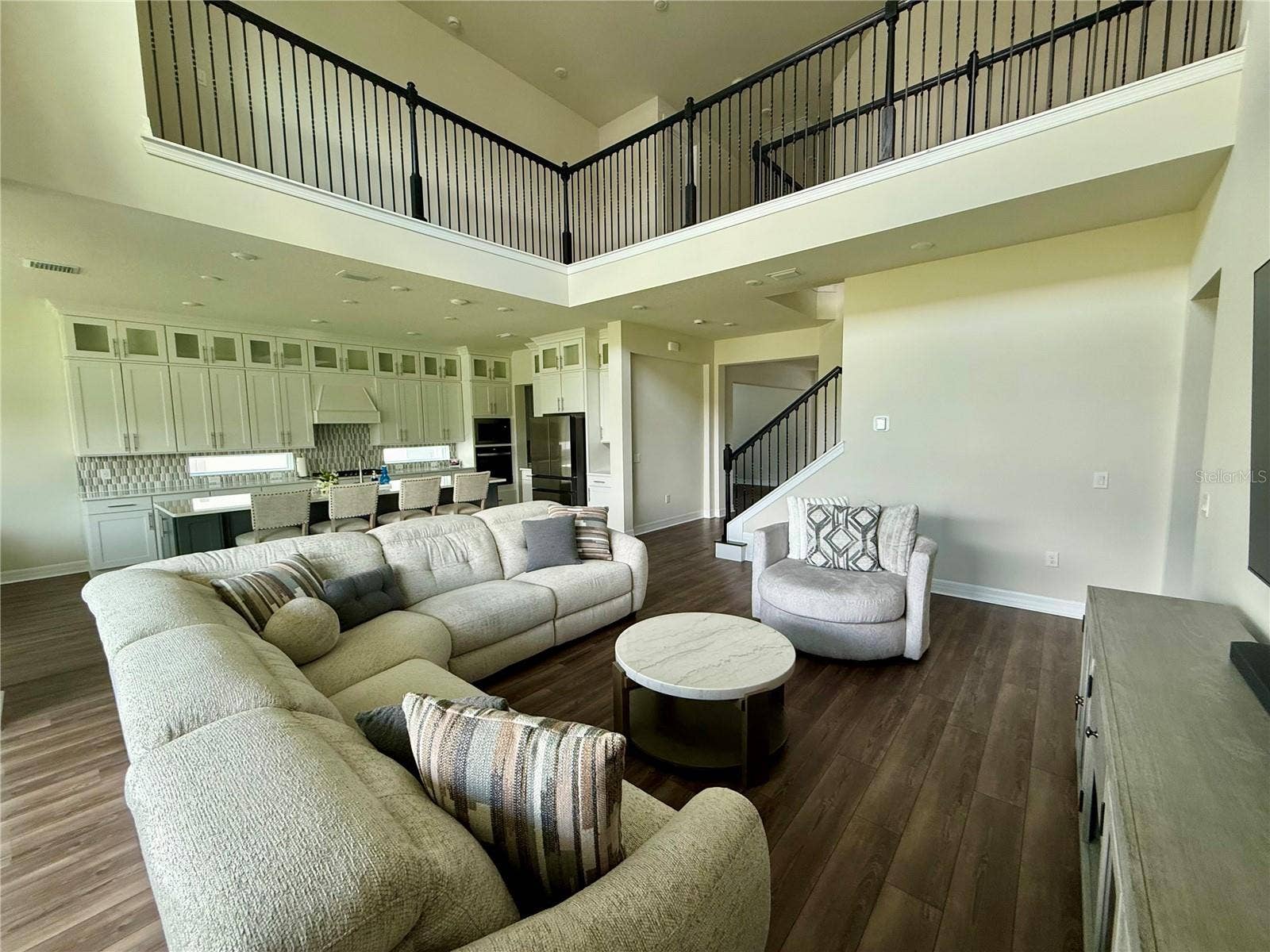 8441 PARK CLIFF WAY, Orlando, FL 32836 8441 PARK CLIFF WAY, Orlando, FL 32836