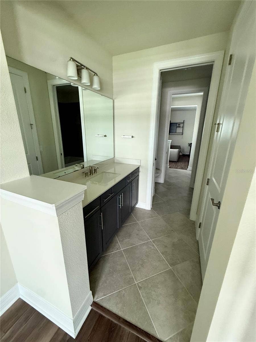 8441 PARK CLIFF WAY, Orlando, FL 32836 8441 PARK CLIFF WAY, Orlando, FL 32836