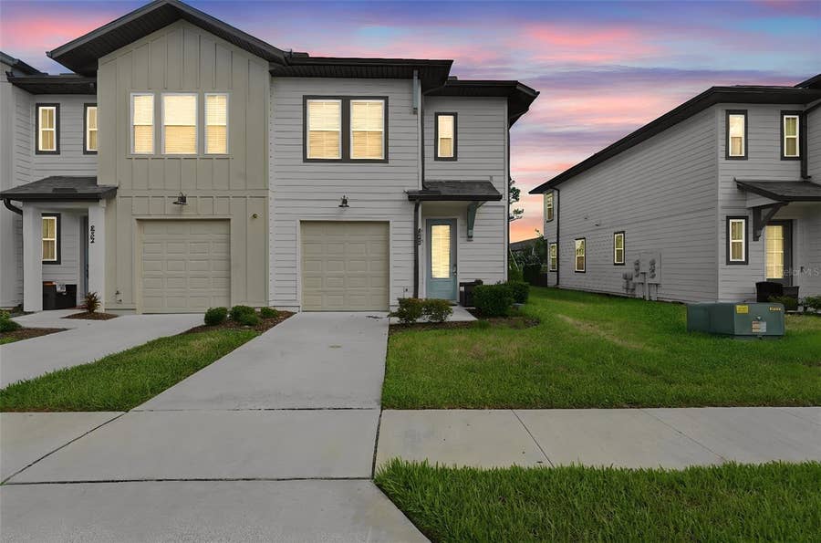 Property photo for 828 LONGBOAT DRIVE, Davenport, FL