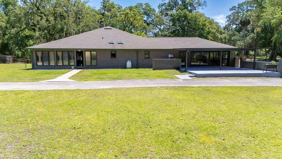 Property photo for 830 NW 111TH LANE, Oxford, FL