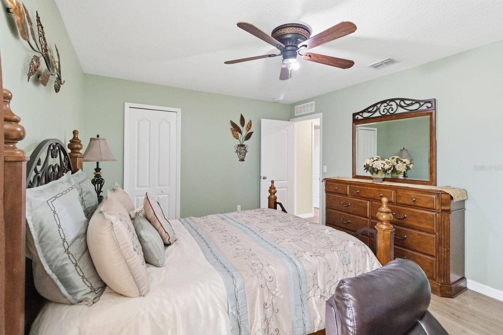 1821 PLANTATION OAK DRIVE, Orlando, FL 32824 1821 PLANTATION OAK DRIVE, Orlando, FL 32824