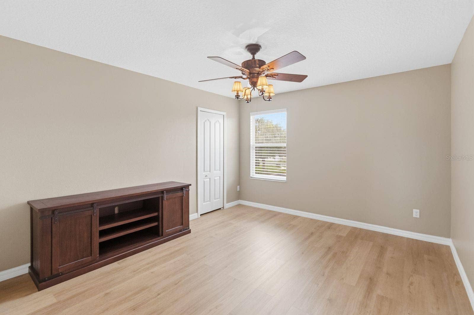 1821 PLANTATION OAK DRIVE, Orlando, FL 32824 1821 PLANTATION OAK DRIVE, Orlando, FL 32824