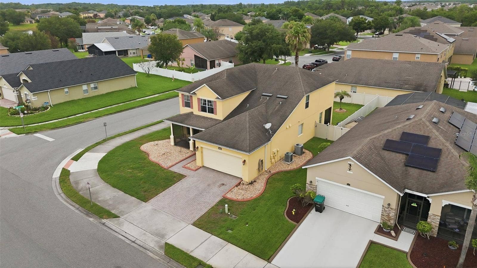 1821 PLANTATION OAK DRIVE, Orlando, FL 32824 1821 PLANTATION OAK DRIVE, Orlando, FL 32824