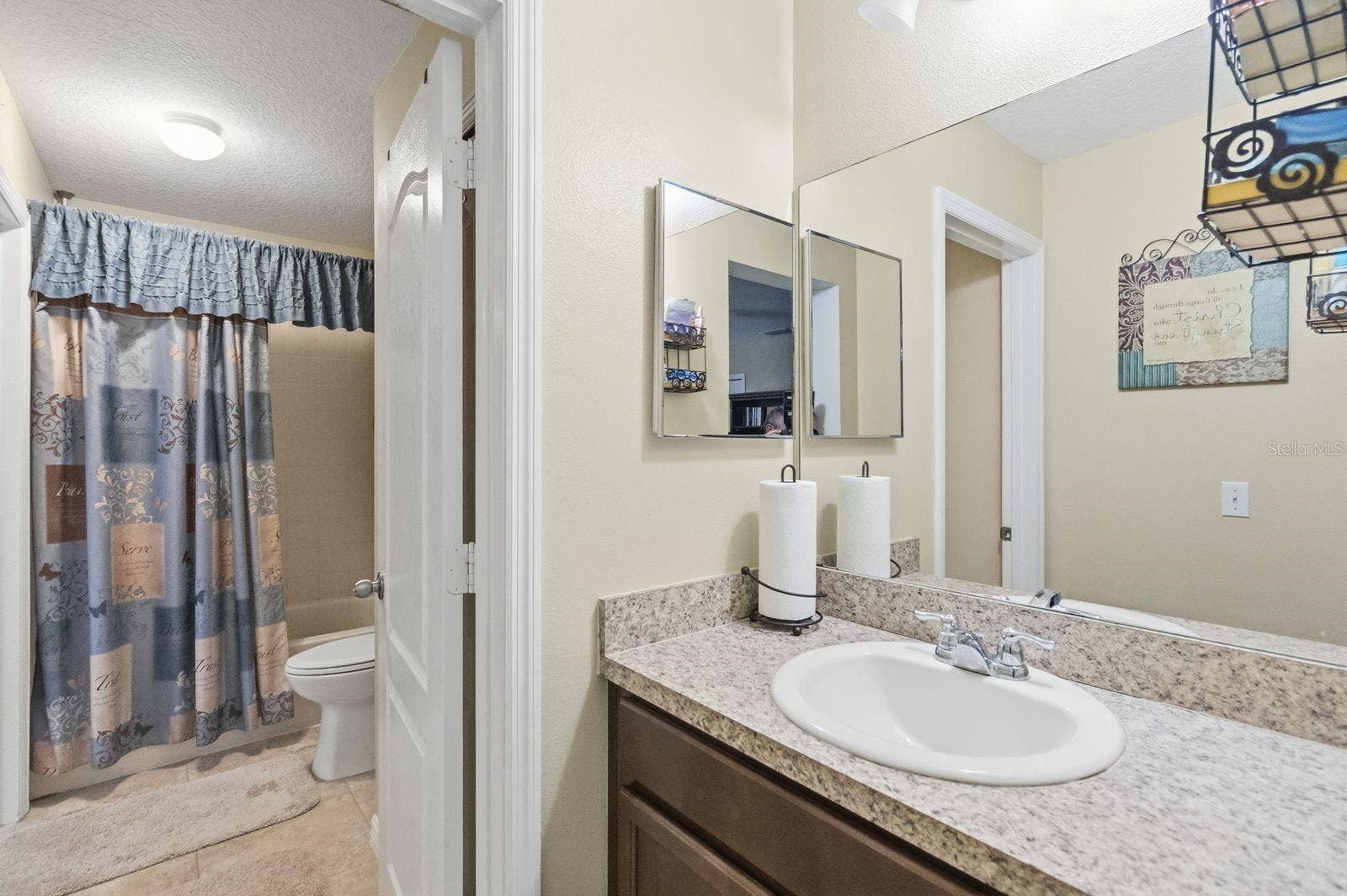 1821 PLANTATION OAK DRIVE, Orlando, FL 32824 1821 PLANTATION OAK DRIVE, Orlando, FL 32824