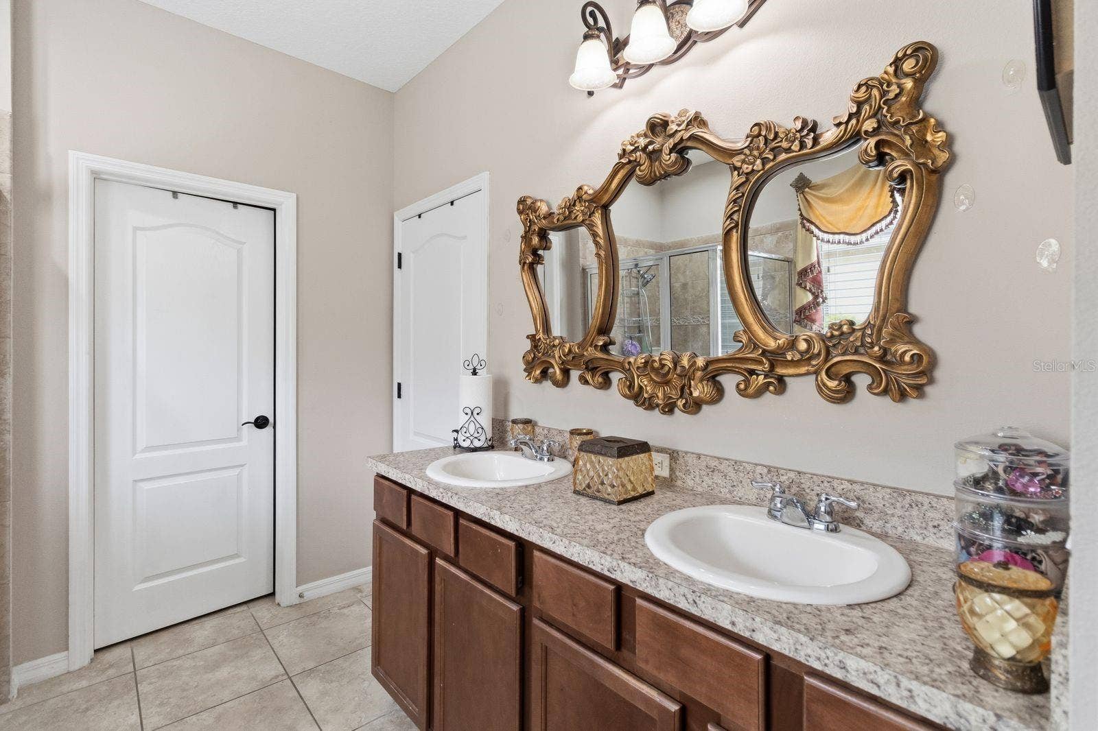 1821 PLANTATION OAK DRIVE, Orlando, FL 32824 1821 PLANTATION OAK DRIVE, Orlando, FL 32824