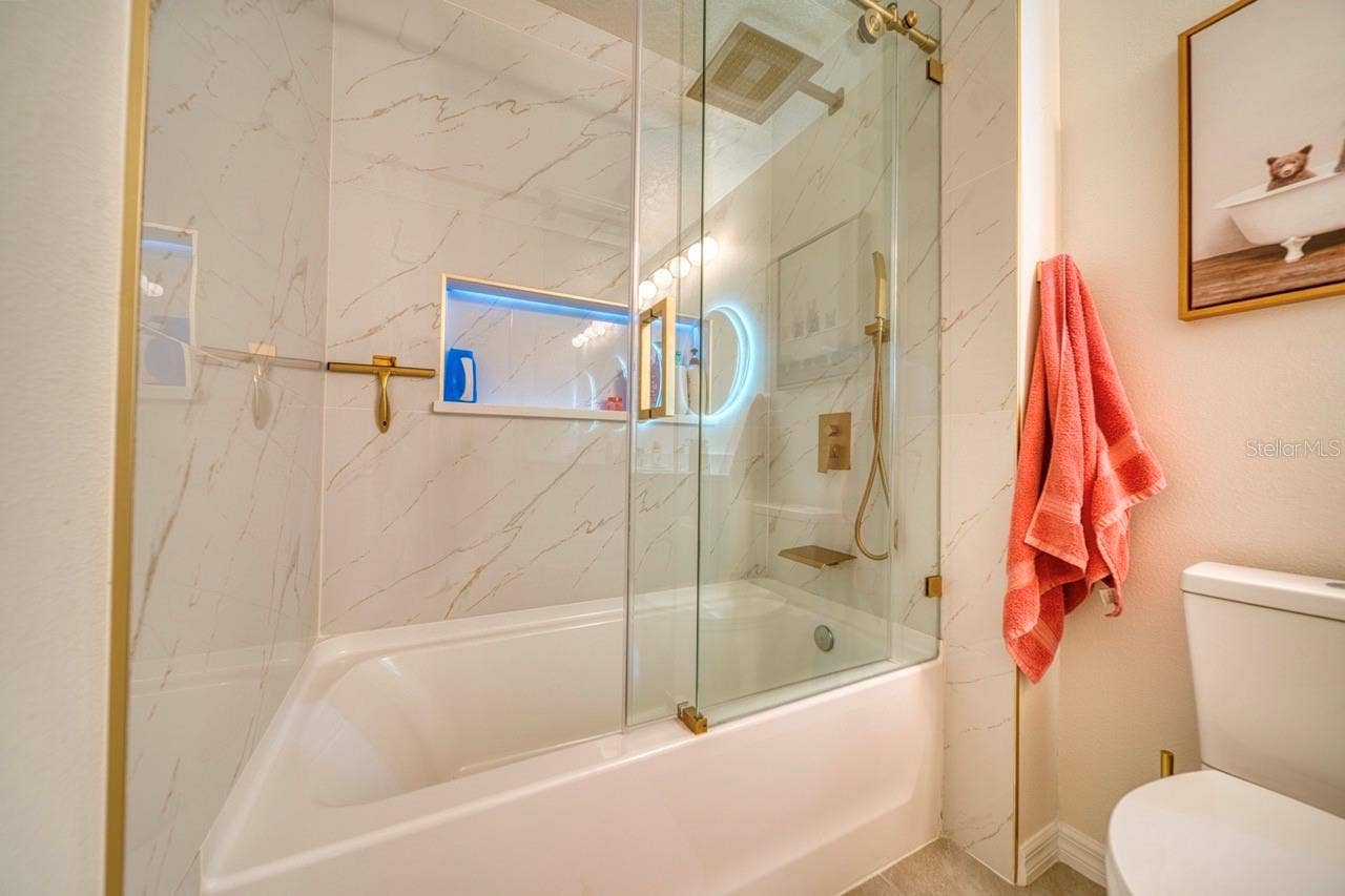 880 ALVANLEY COURT, Davenport, FL 33896 880 ALVANLEY COURT, Davenport, FL 33896