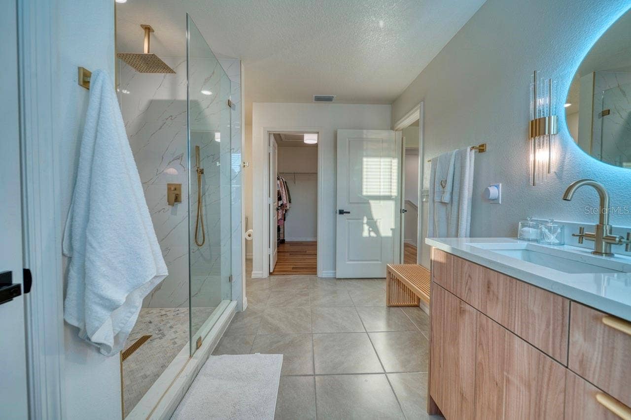 880 ALVANLEY COURT, Davenport, FL 33896 880 ALVANLEY COURT, Davenport, FL 33896