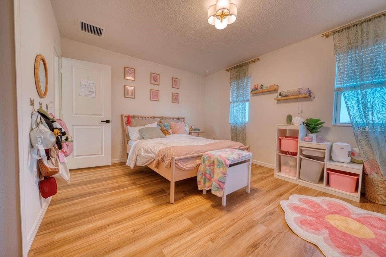 880 ALVANLEY COURT, Davenport, FL 33896 880 ALVANLEY COURT, Davenport, FL 33896
