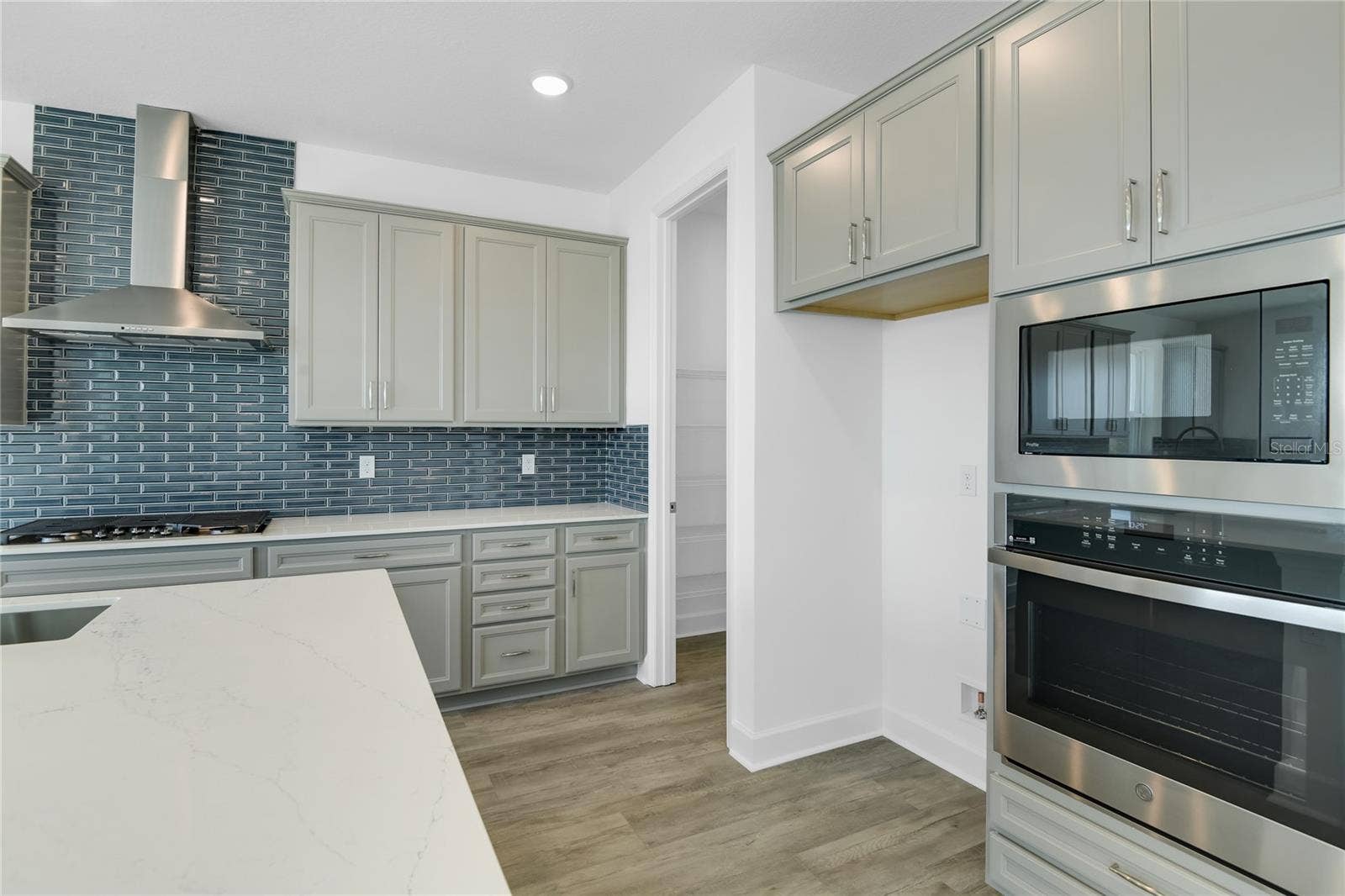 3040 WOODCLIFF LAKE CIRCLE, Clermont, FL 34711 3040 WOODCLIFF LAKE CIRCLE, Clermont, FL 34711