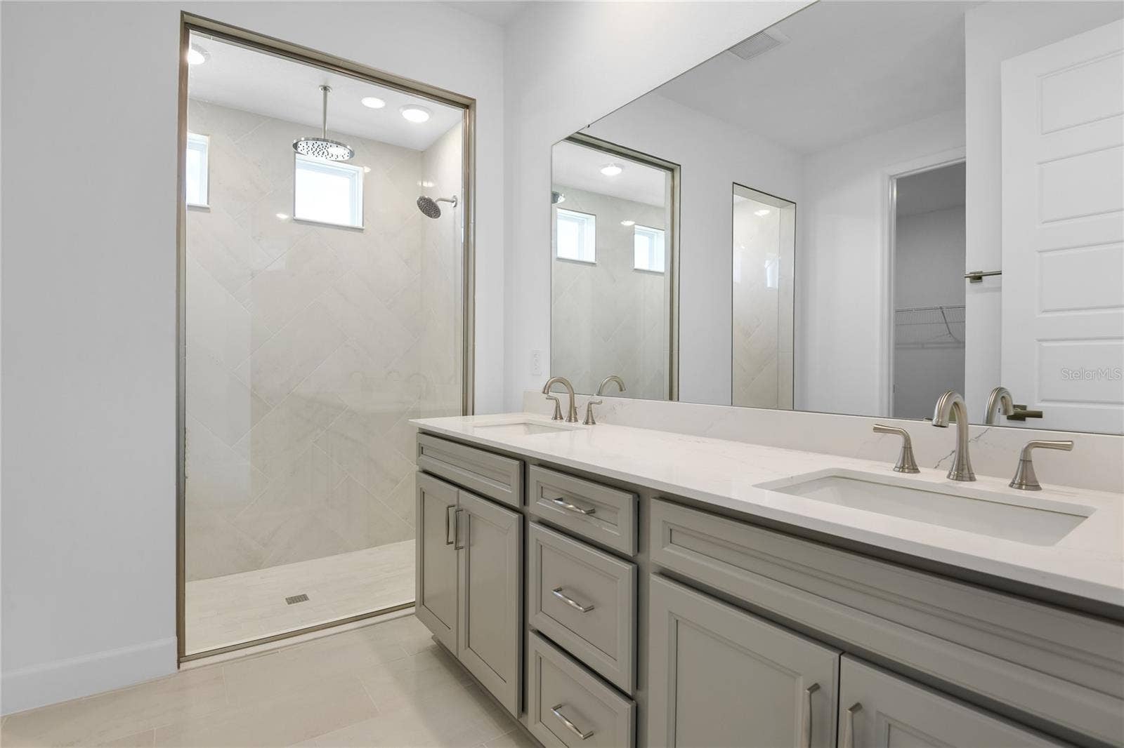3040 WOODCLIFF LAKE CIRCLE, Clermont, FL 34711 3040 WOODCLIFF LAKE CIRCLE, Clermont, FL 34711
