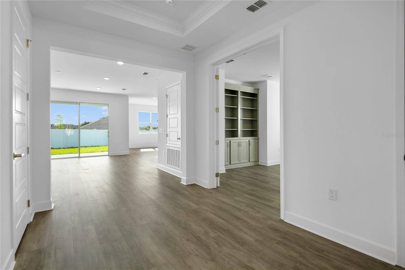 3040 WOODCLIFF LAKE CIRCLE, Clermont, FL 34711 3040 WOODCLIFF LAKE CIRCLE, Clermont, FL 34711