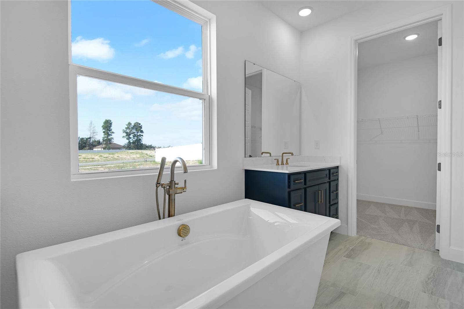 3037 WOODCLIFF LAKE CIRCLE, Clermont, FL 34711 3037 WOODCLIFF LAKE CIRCLE, Clermont, FL 34711