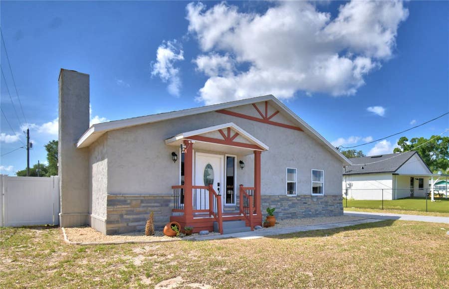 Property photo for 208 CENTER STREET, Auburndale, FL