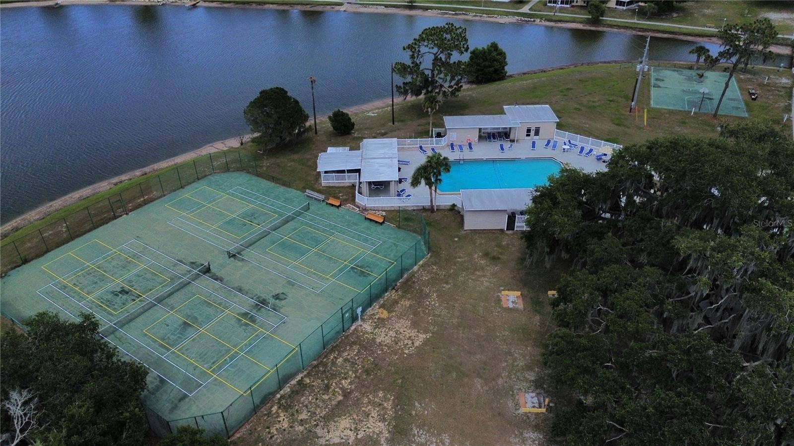 3421 CLUB CIRCLE, Lakeshore, FL 33854 3421 CLUB CIRCLE, Lakeshore, FL 33854