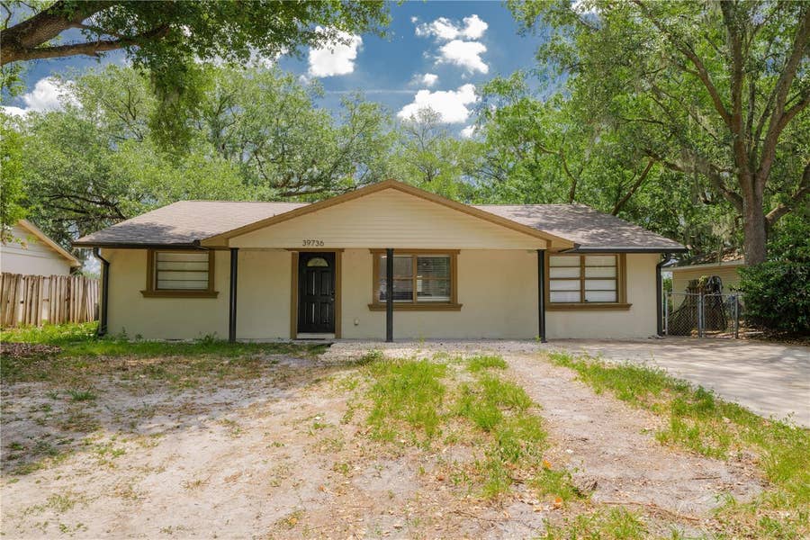 Property photo for 39736 MEADOWOOD LOOP, Zephyrhills, FL