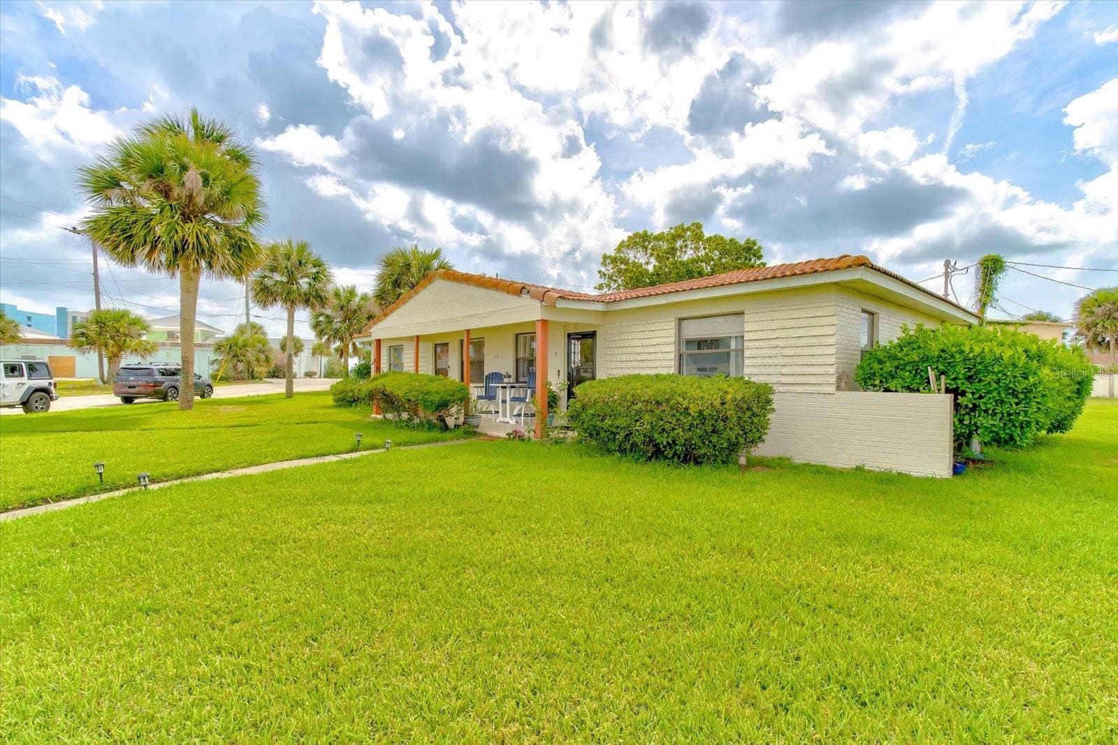 232 NORTHSHORE DRIVE, A & #B, Ormond Beach, FL 32176 232 NORTHSHORE DRIVE, A & #B, Ormond Beach, FL 32176