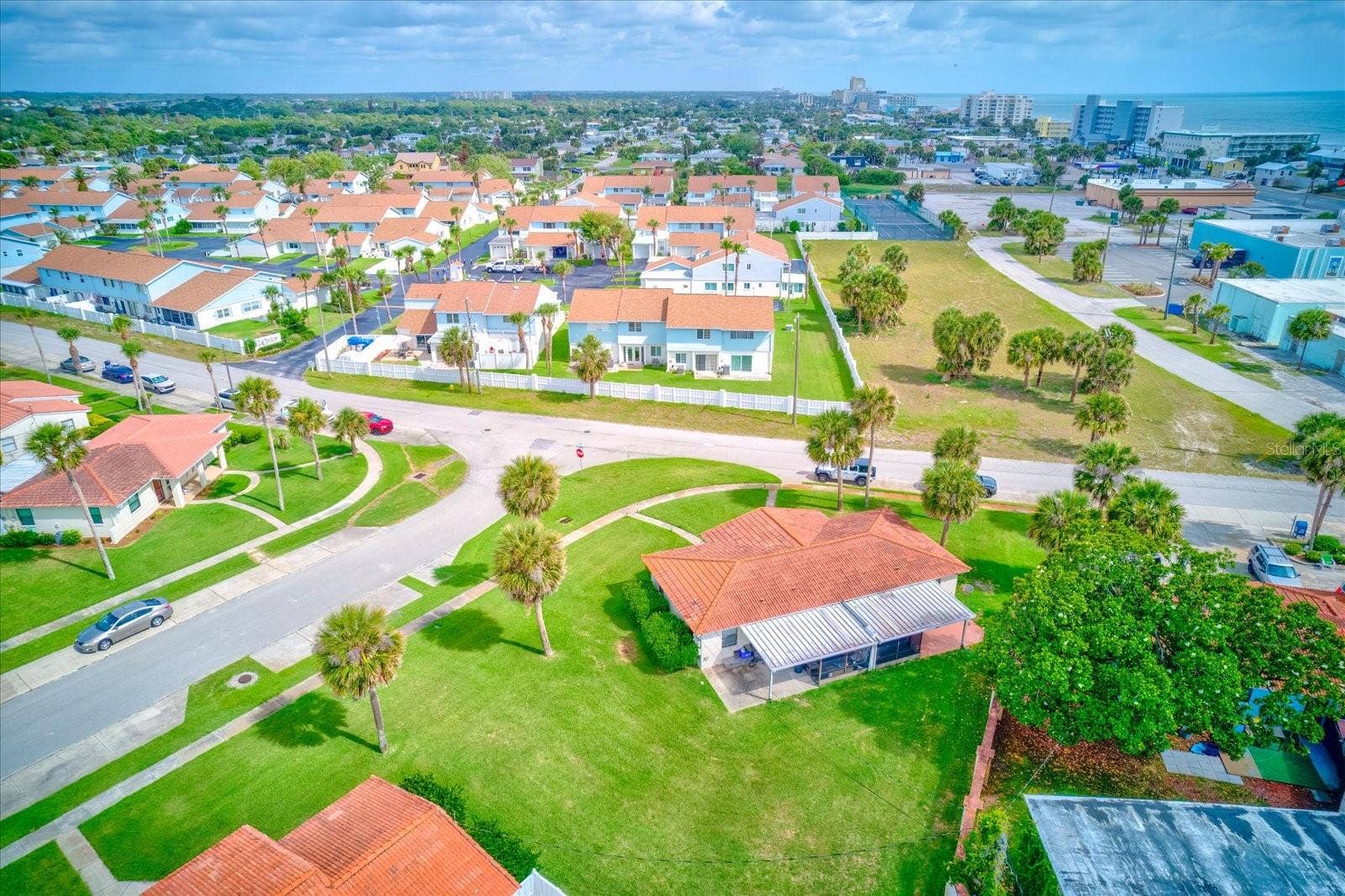 232 NORTHSHORE DRIVE, A & #B, Ormond Beach, FL 32176 232 NORTHSHORE DRIVE, A & #B, Ormond Beach, FL 32176