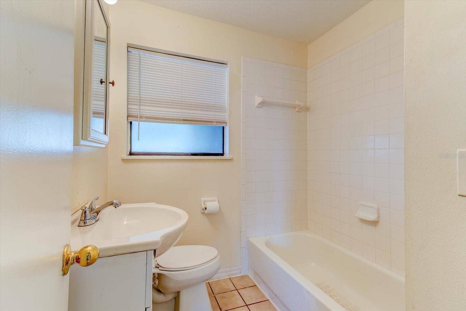 232 NORTHSHORE DRIVE, A & #B, Ormond Beach, FL 32176 232 NORTHSHORE DRIVE, A & #B, Ormond Beach, FL 32176