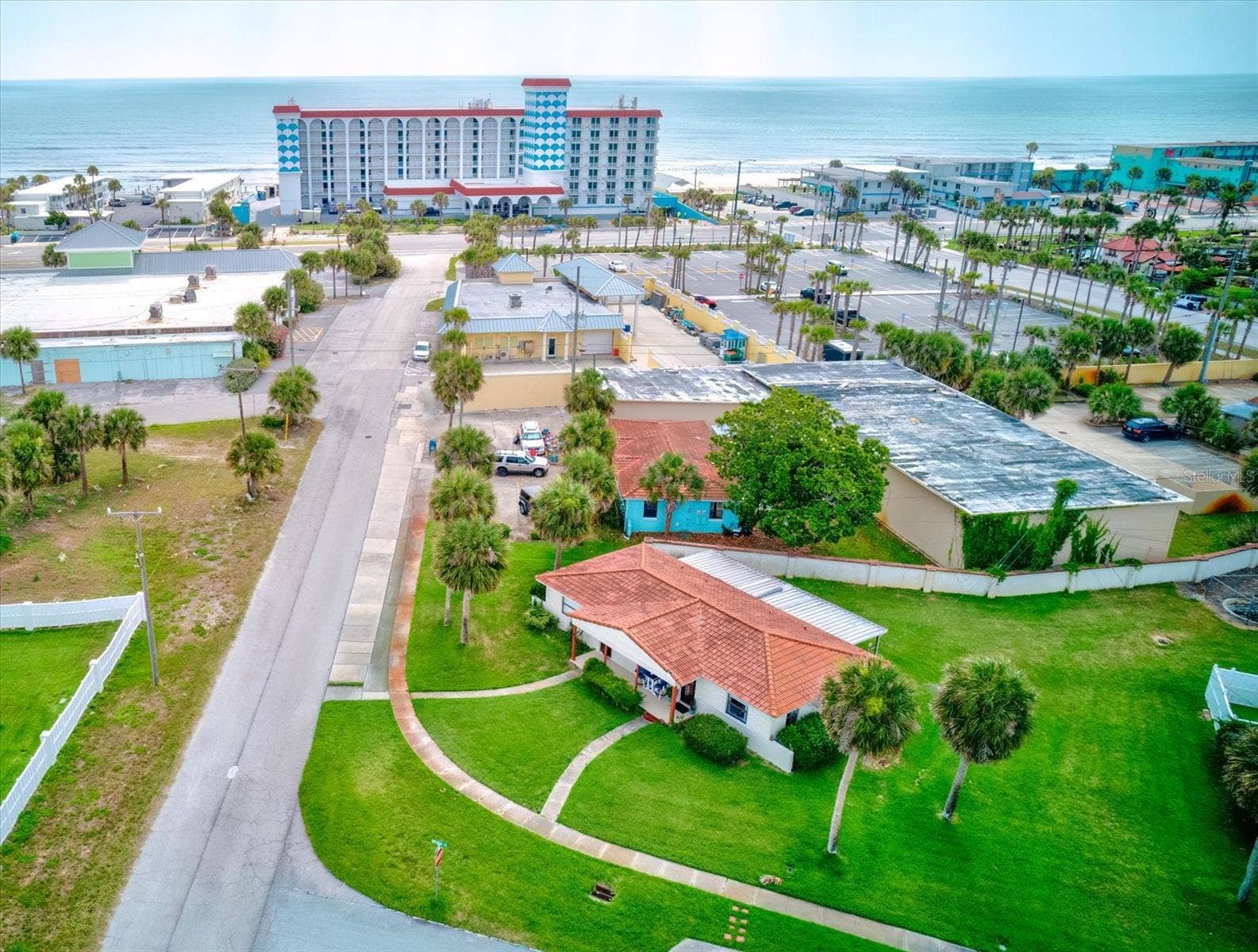 232 NORTHSHORE DRIVE, A & #B, Ormond Beach, FL 32176 232 NORTHSHORE DRIVE, A & #B, Ormond Beach, FL 32176
