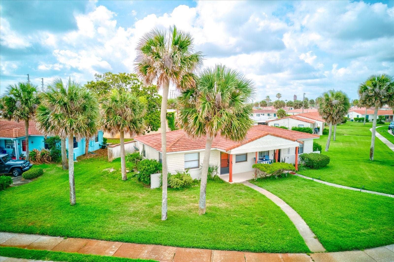 232 NORTHSHORE DRIVE, A & #B, Ormond Beach, FL 32176 232 NORTHSHORE DRIVE, A & #B, Ormond Beach, FL 32176