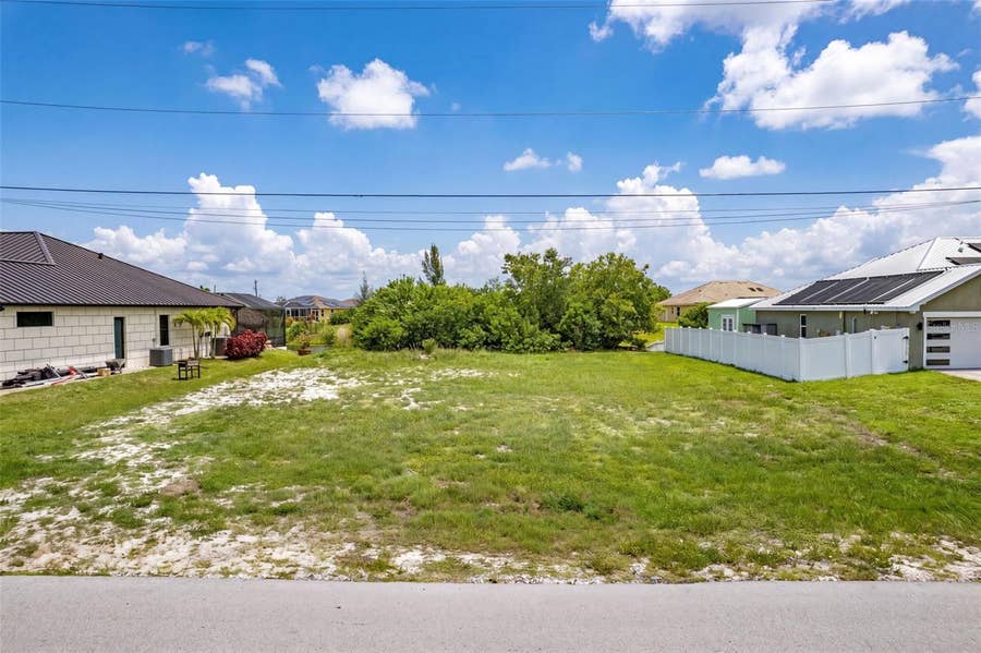 Property photo for 623 NE 7TH TERRACE, Cape Coral, FL