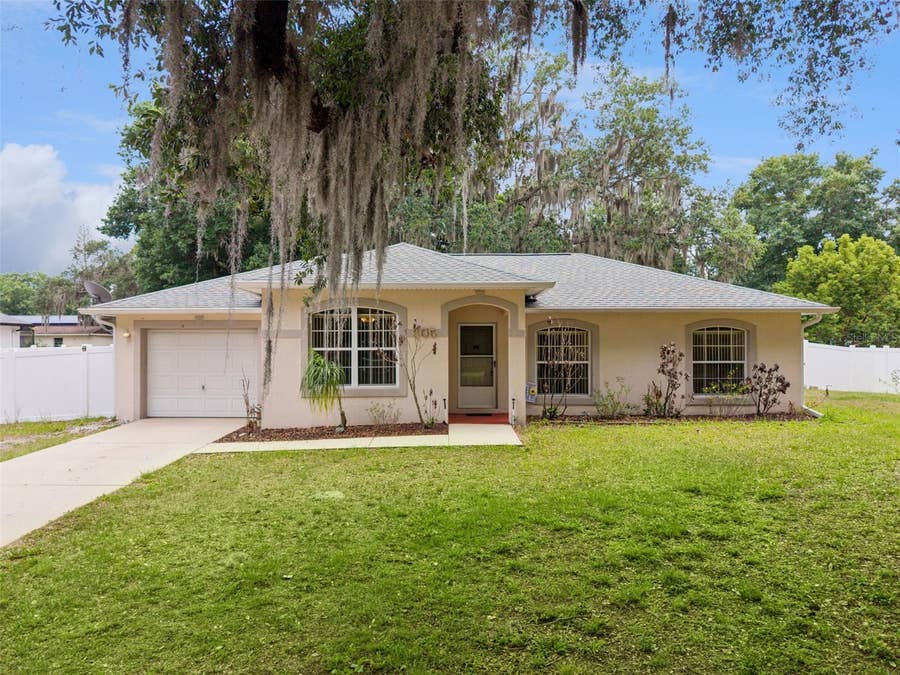 Property photo for 305 E 5TH STREET, St Cloud, FL