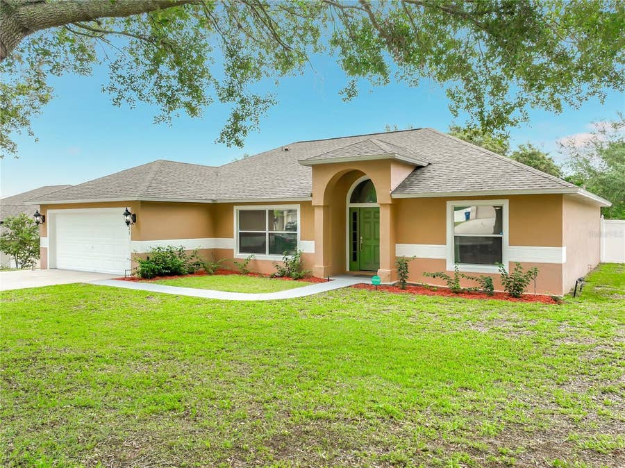 Property photo for 1123 LAKEVIEW OAKS DRIVE, Minneola, FL