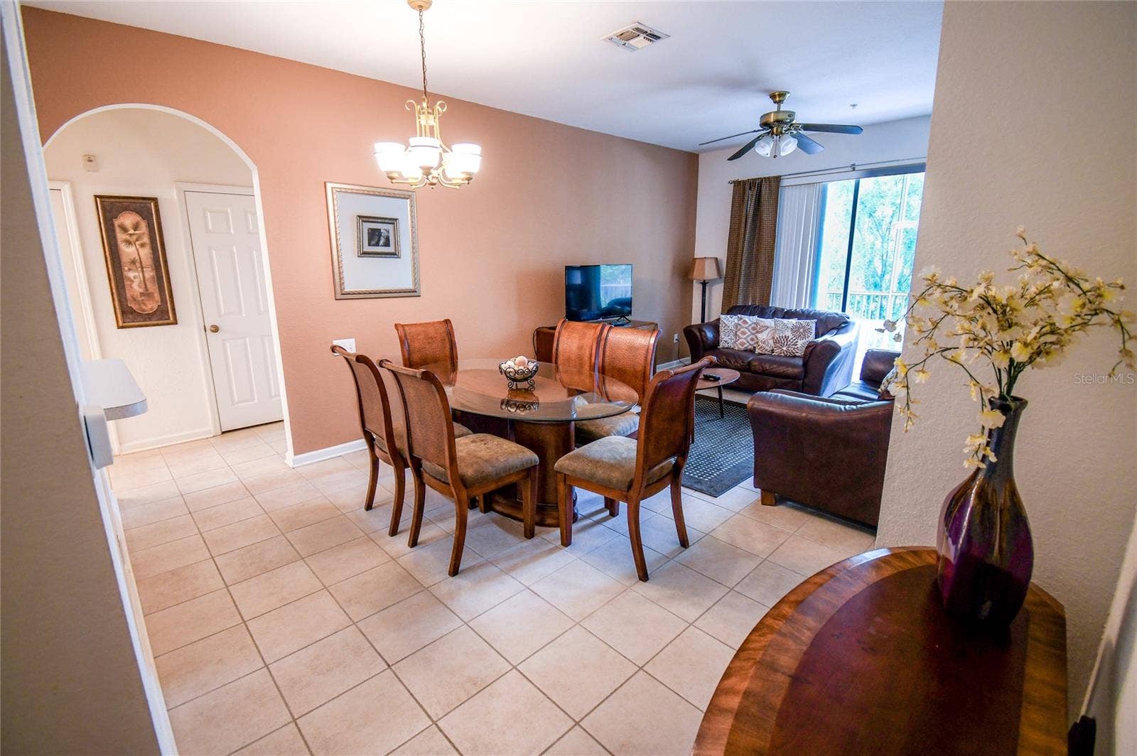 2788 ALMATON LOOP, #202, Kissimmee, FL 34747 Dining/Living Room