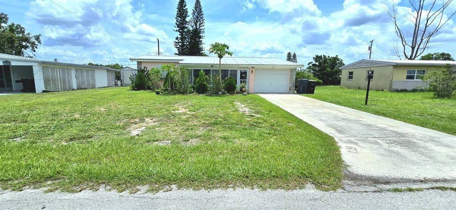 Property photo for 229 RAYMOND AVENUE, Frostproof, FL