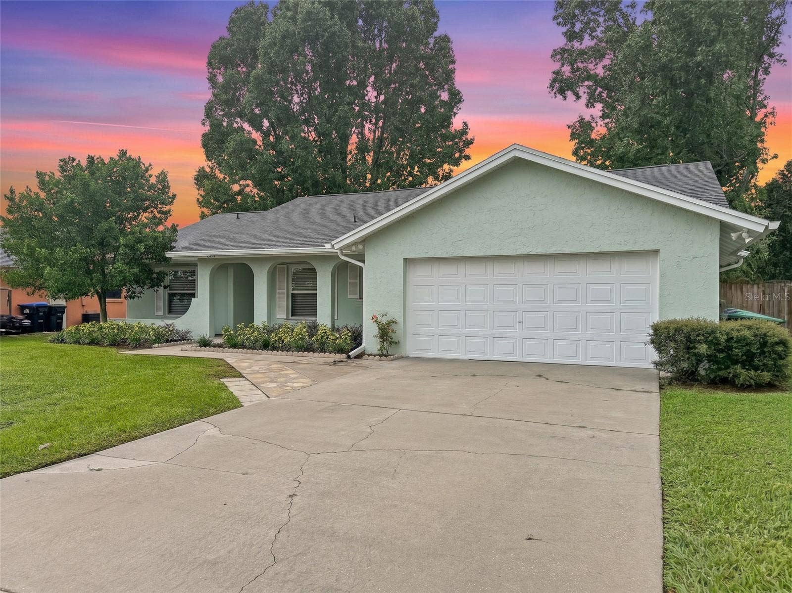 2658 CERAM AVENUE, Orlando, FL 32837 Front
