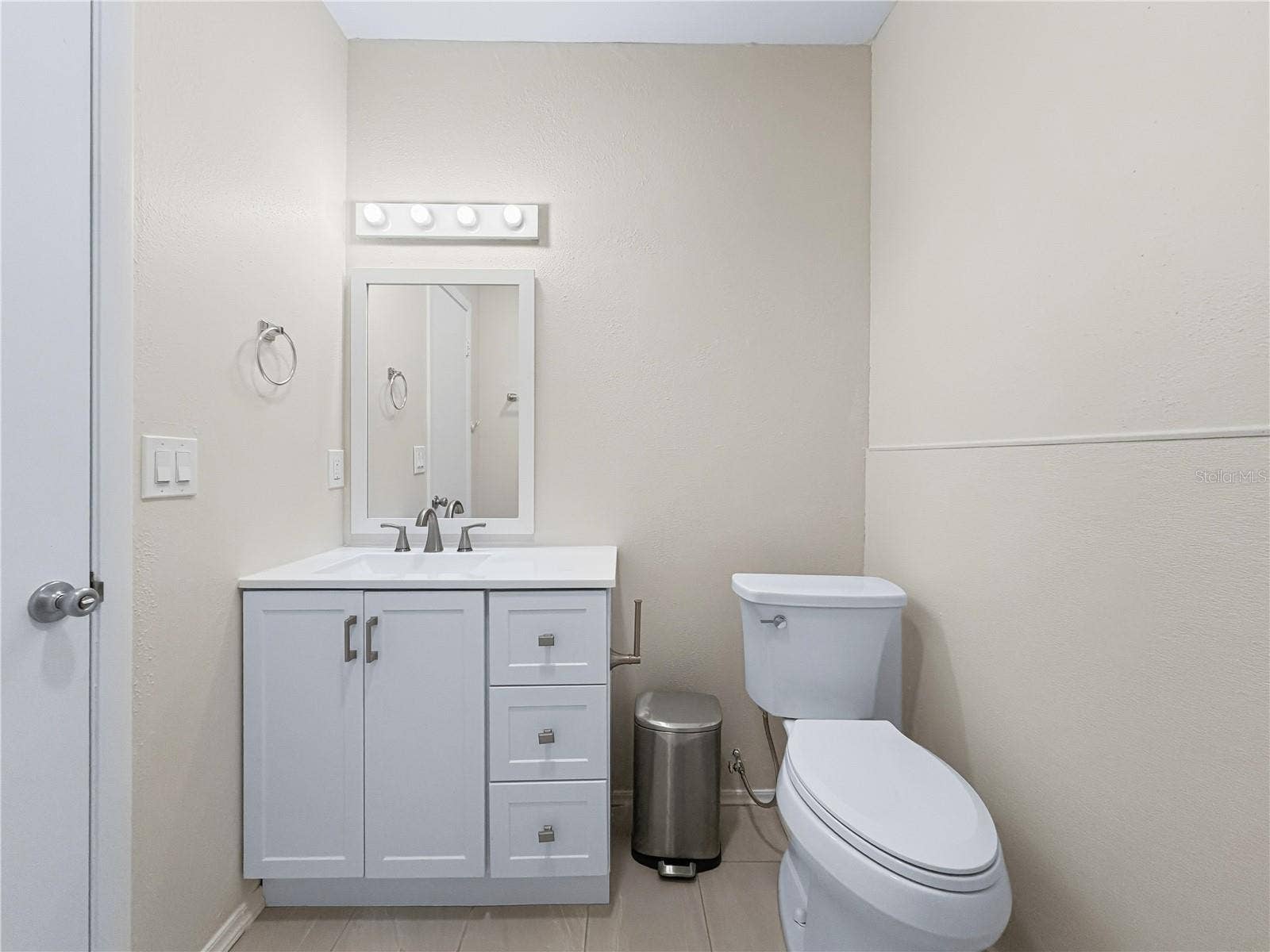 2658 CERAM AVENUE, Orlando, FL 32837 Studio Bathroom