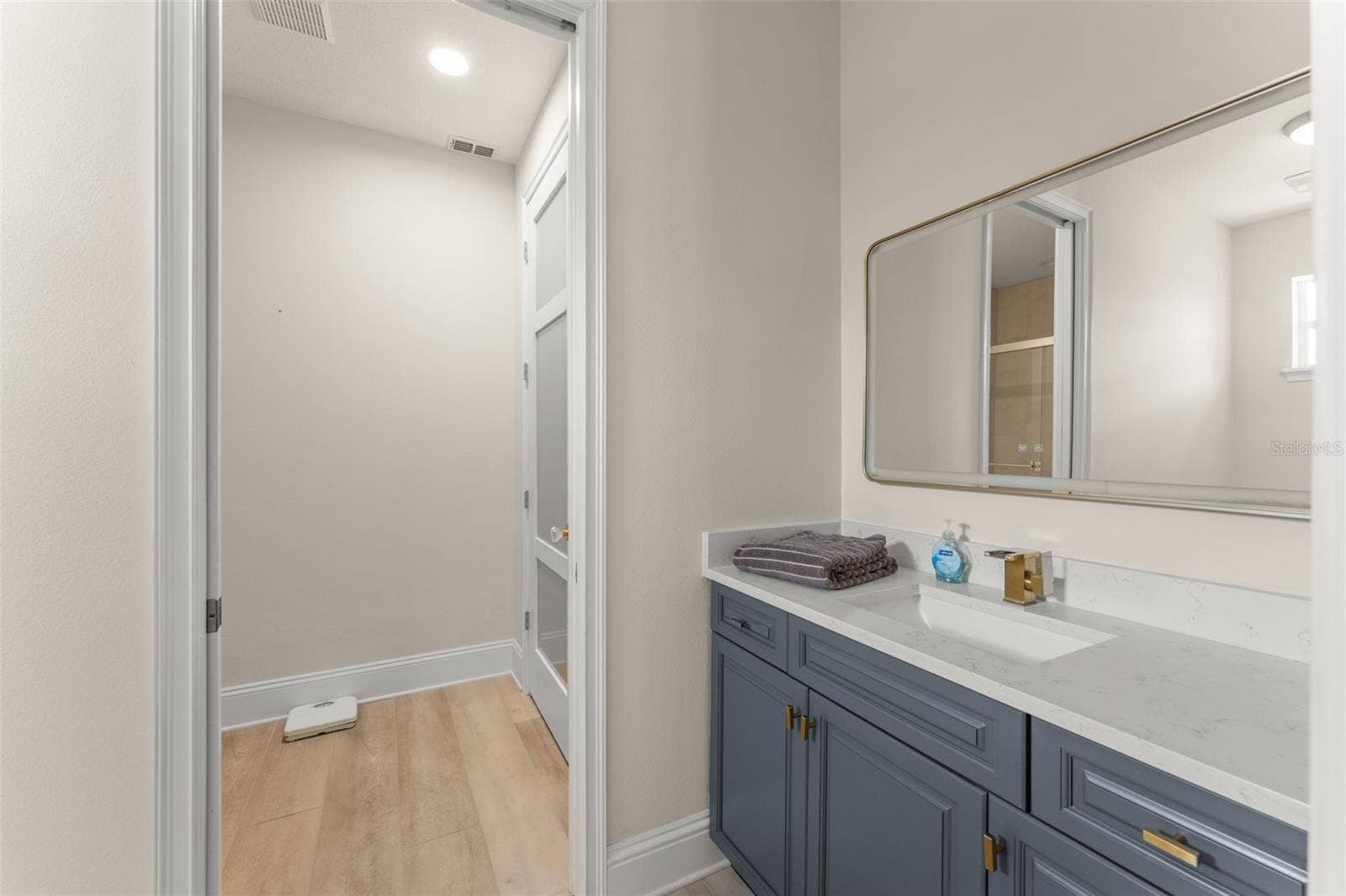 6288 BLAKEFORD DRIVE, Windermere, FL 34786 6288 BLAKEFORD DRIVE, Windermere, FL 34786