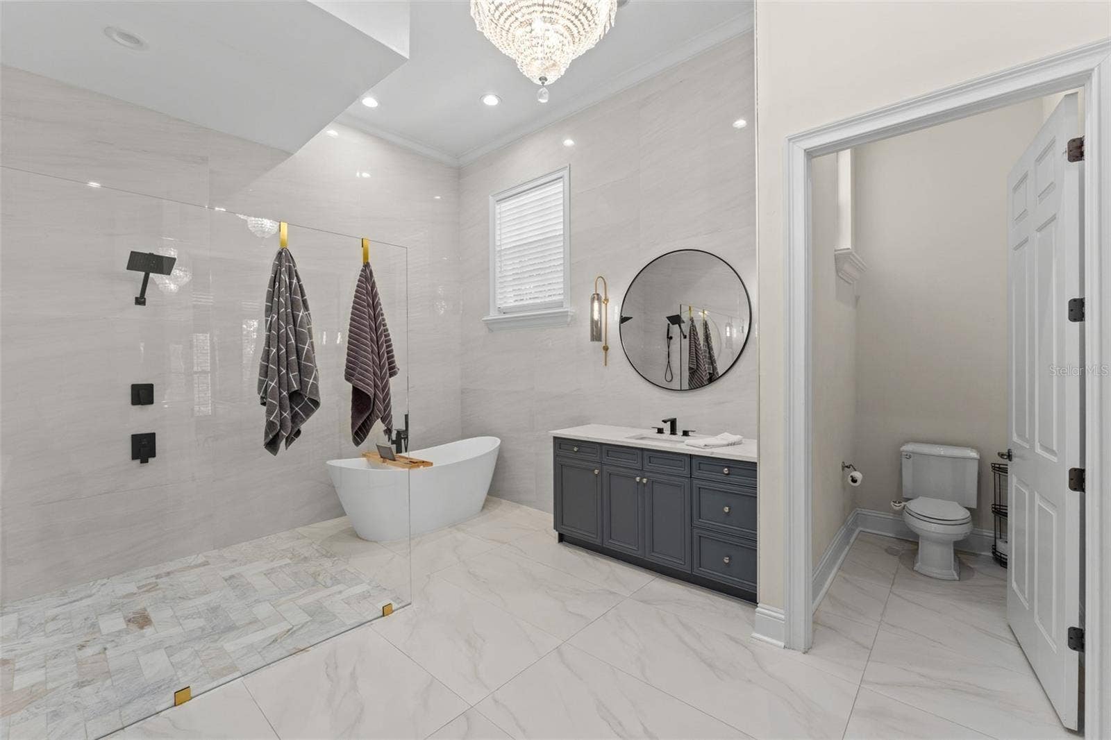 6288 BLAKEFORD DRIVE, Windermere, FL 34786 6288 BLAKEFORD DRIVE, Windermere, FL 34786