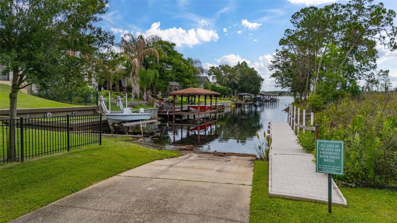 663 CHARRICE PLACE, Sanford, FL 32771 Community Boat Ramp