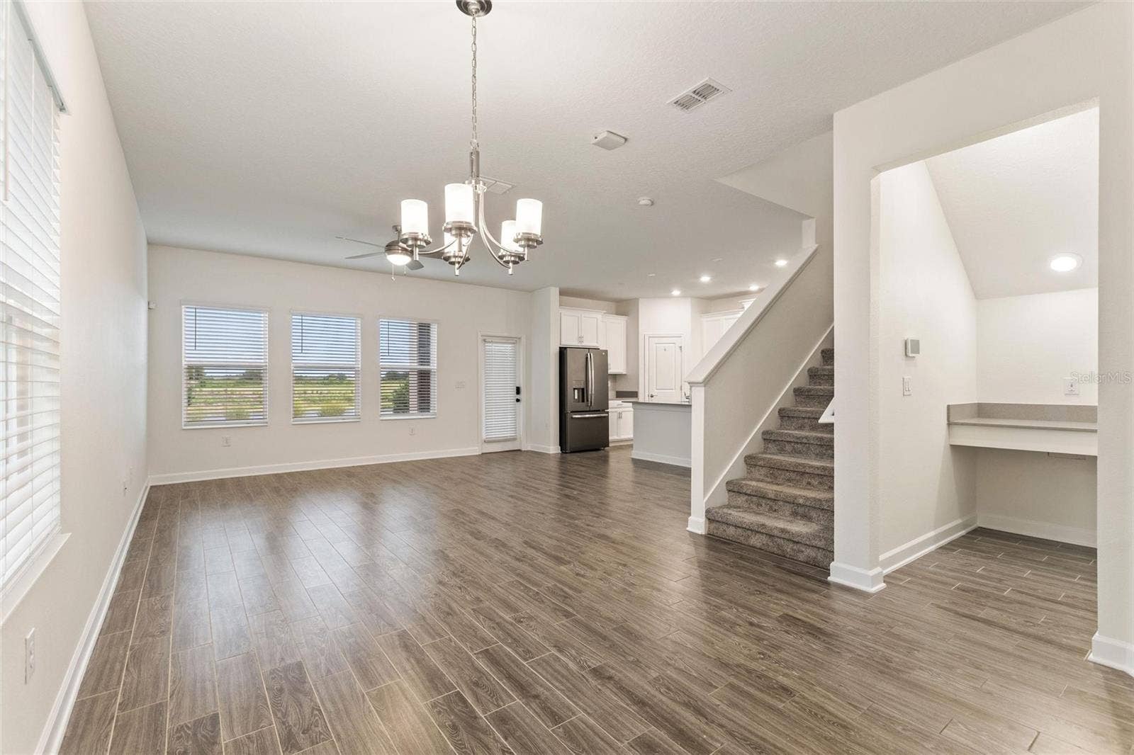 8801 BETH PAGE LANE, Davenport, FL 33896 8801 BETH PAGE LANE, Davenport, FL 33896